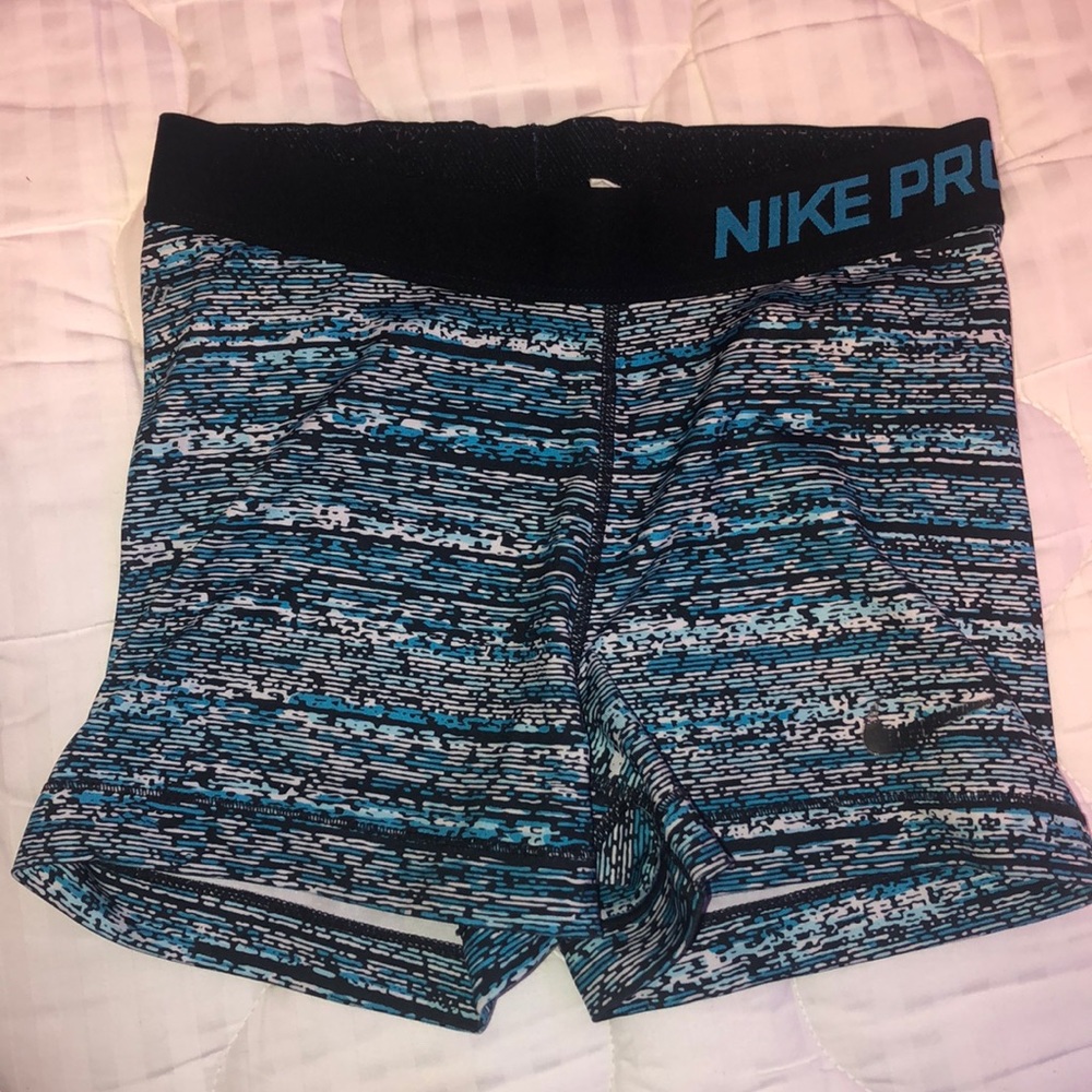 nike pros